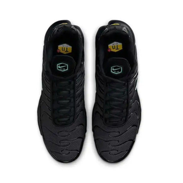 Nike Air Max Plus Black Mint Nike Air Max Plus Black Mint на цена 189.99 € (371.59 лв.)