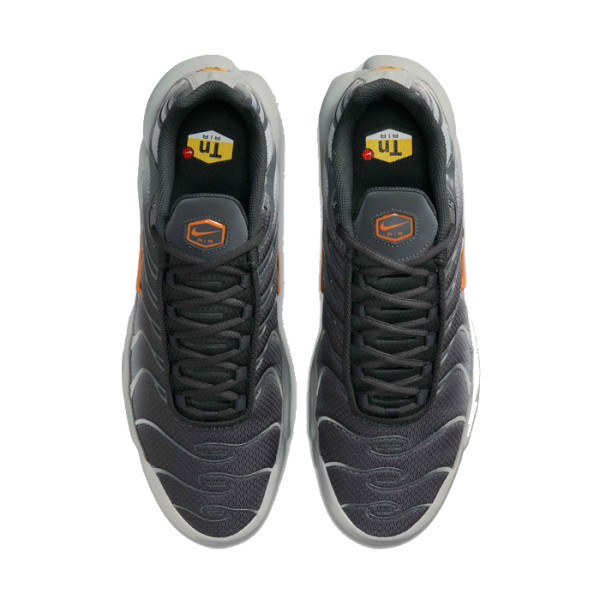 Nike Air Max Plus Gray Orange Nike Air Max Plus Gray Orange на цена 189.99 € (371.59 лв.)